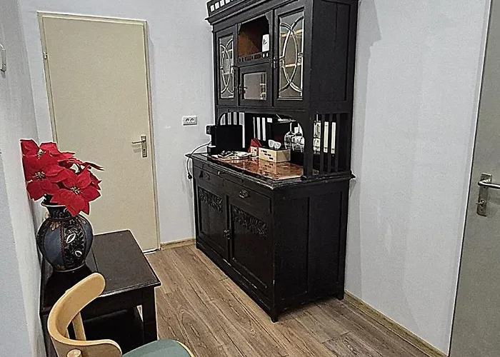 Boutique Old 1 * Бухарест