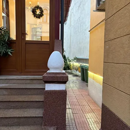 Boutique Old 1 Apartment