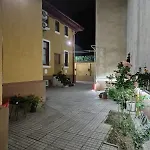 Boutique Old 1